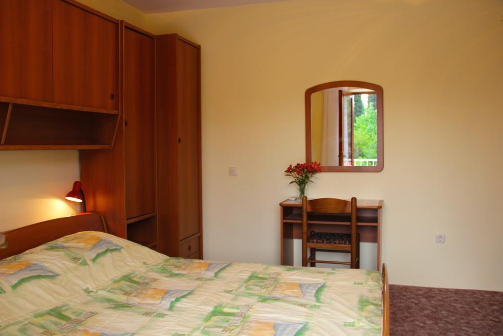 Bed and Breakfast Antun Mozara Family House Slano Exterior foto